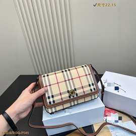 优先&深棕色均码无性别风单肩包日常搭配车缝线
