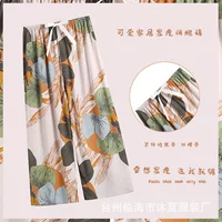 Летние модные женские широкие домашние брюки из искусственного хлопка, свободные мягкие брюки для сна больших размеров с кондиционером, милые и подходящие для уличной одежды.