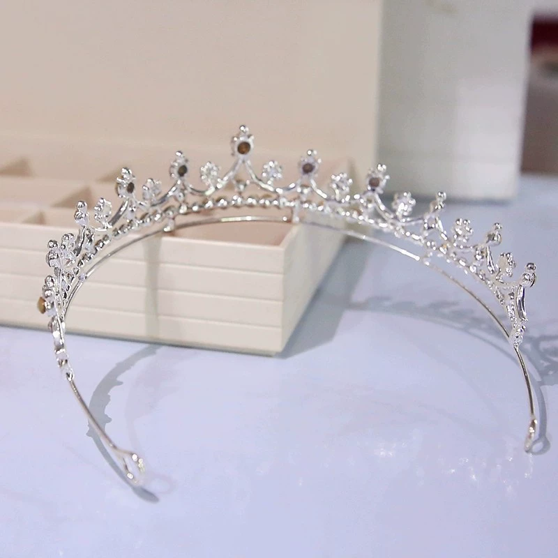 Small Tiara (Korean) for Bride, Cute Princess Hair Accessory, Wedding Mini Crown, Silver/Golden