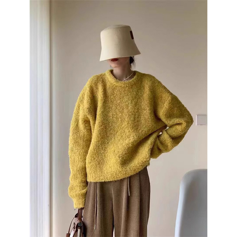 2025 Autumn/Winter New Round Neck Pullover Furry Sweater for Women, Vintage Versatile Warm Knitted Top, Soft and Fluffy Sweater