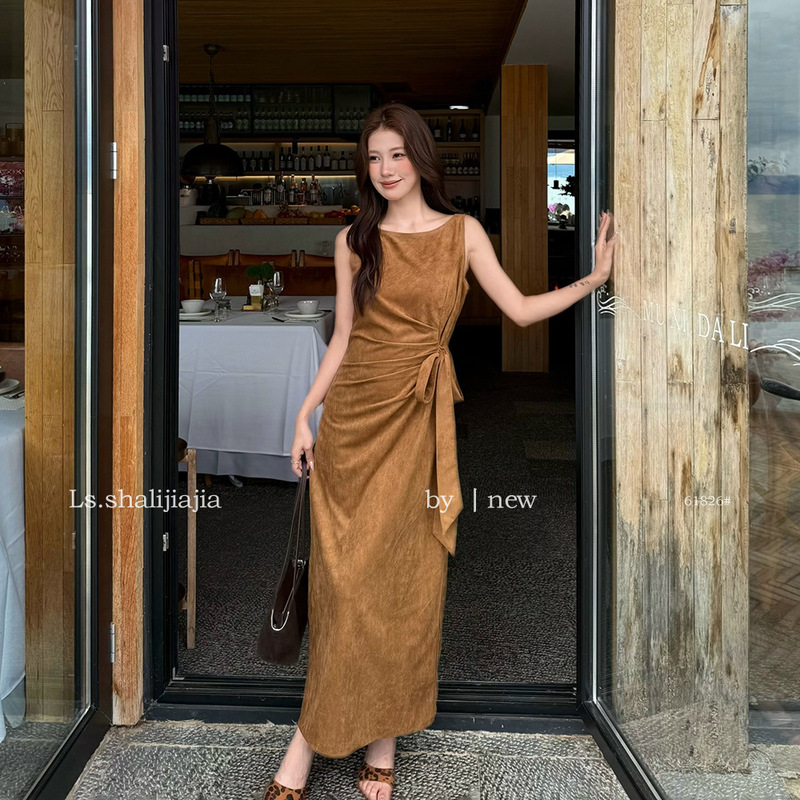 LS French-style elegant slim-fit tank dress Guangzhou Thirteen Lines 2026 early autumn new women's clothing 61826
