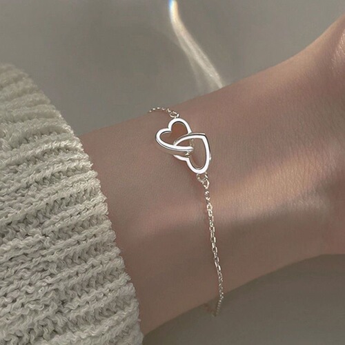 Korean style hollow peach heart double heart-shaped bracelet for women, cold style, simple ins niche model, lightweight and thin love bracelet