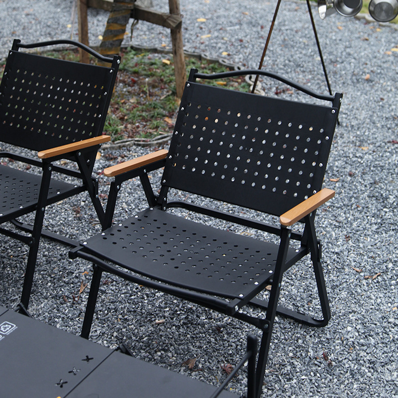 Outdoor Waterproof Open-Air Chair Cafe Lightweight Foldableable Camping Style Kermit Chair Moisture-Proof Fishing Chair Plastic World