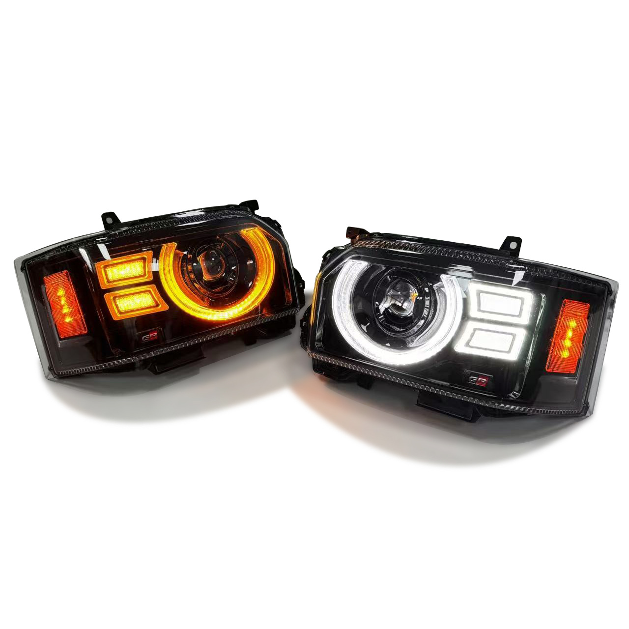 Suitable for 14-18 Toyota Sea Lion hiace headlights modified LED headlights
