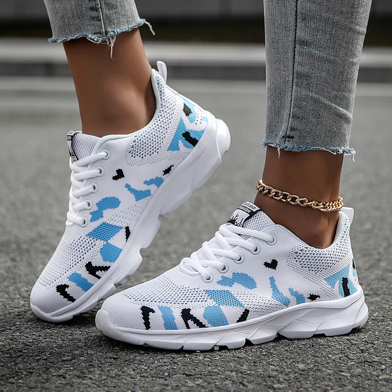 Men's and Women's Casual Sports Fly-Knit Couple's Mesh Breathable Spring and Summer Shoes, Fashionable Style Men's and Women's Casual Sports Fly-Knit Couple's Mesh Breathable Spring and Summer Shoes, Fashionable Style