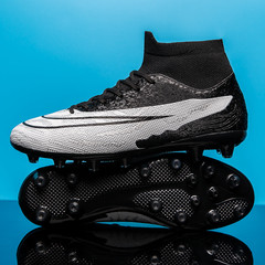 Footwear for Men, Women, and Children: Professional Training Shoes for Export, Large Size 48, Long Stud Champions League Sports Shoes