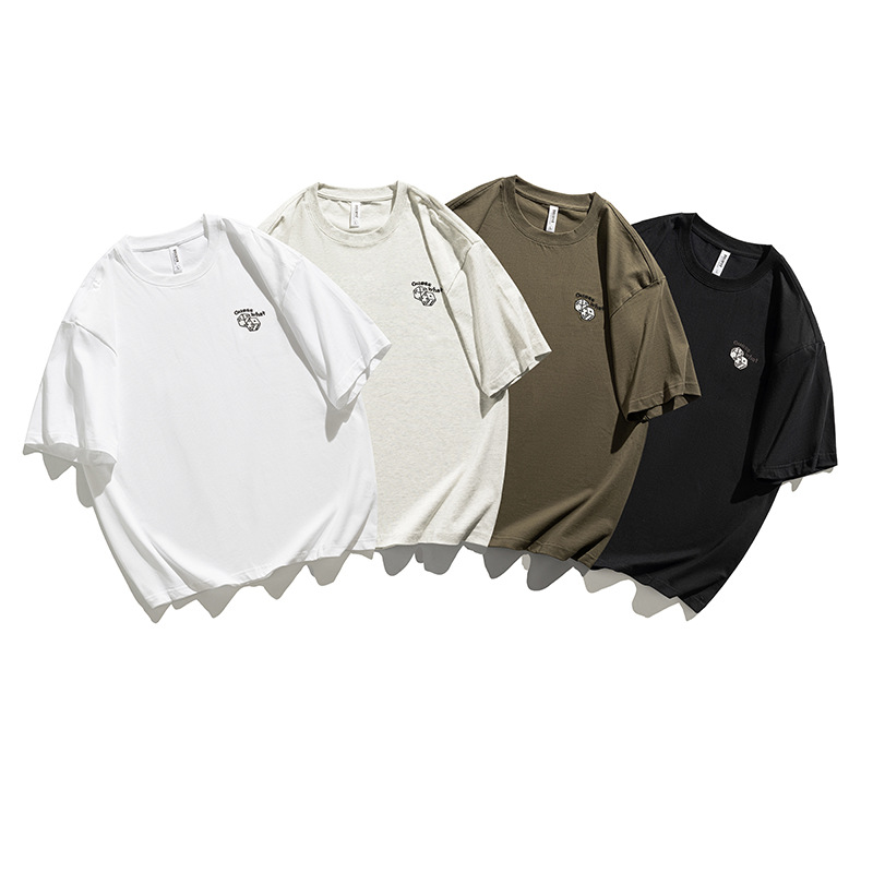 Herr t-shirt med tärningsbroderi rund hals lös passform överdel_voghion.com