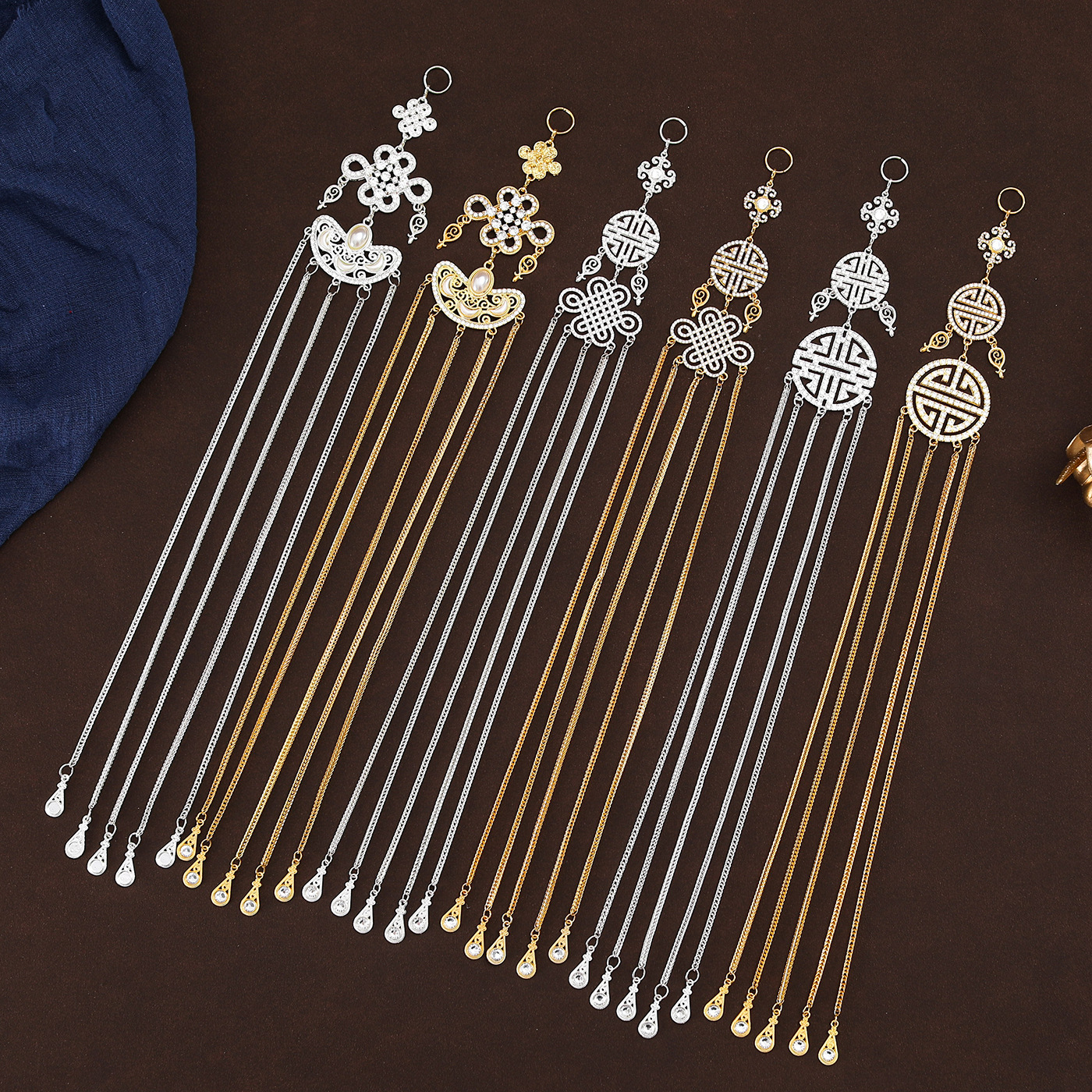 Mongolian Elements Full of Diamonds, Ethnic Style Mongolian Headwear, Tassel Jewelry, Forehead Tassel Pendants, Mongolian Robe Accessories, New