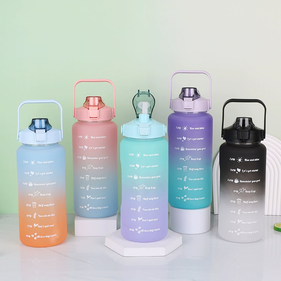 Обработка и настройка чашки для воды градиентного цвета очень большой емкости, 2000 мл, матовая соломенная чашка с распылителем, спортивная бутылка для воды на открытом воздухе