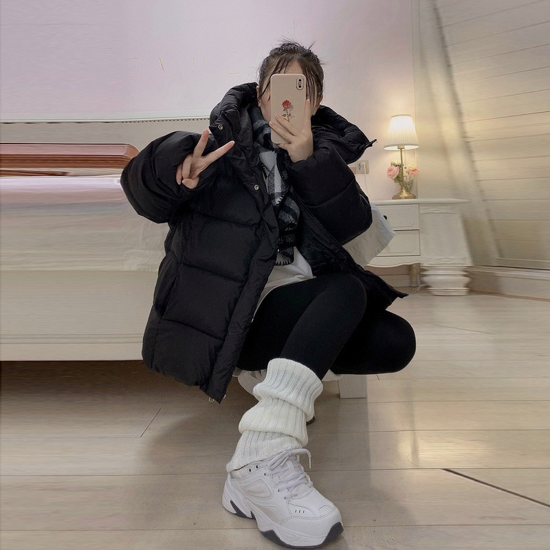 Invierno de 2025 nueva moda casual engrosada leche de la escuela de ropa de algodón de color brillante mujer chaqueta de calle frita de moda image 3