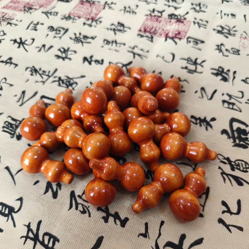 大量批发现货实木葫芦手把件桃木菏木小葫芦挂件珠子配件配饰散珠