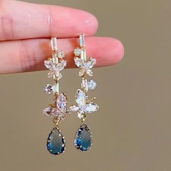 甘いジルコン蝶水滴タッセルイヤリングファッショナブルなニッチデザイン絶妙でエレガントな多用途のハイエンドイヤリング女性用