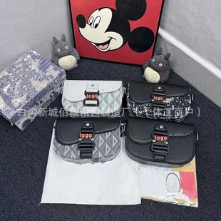 �¿�r���¿��R����2025����Ů���μ�б���ϻ�D��ĸŮʿ���|���l