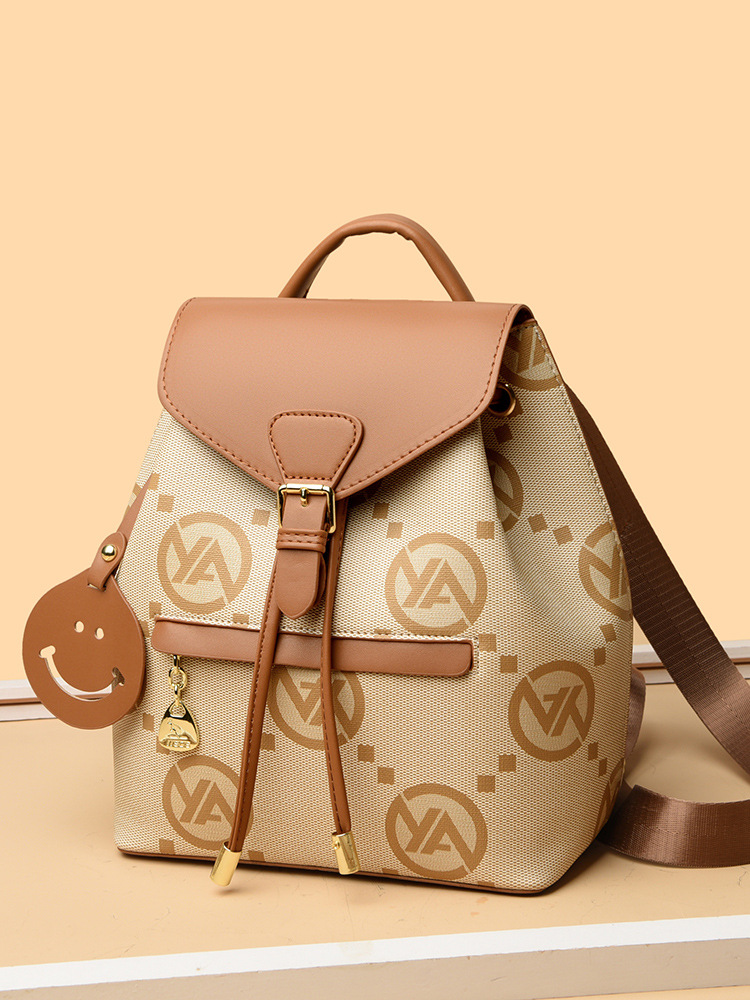 Mochila de mujer 2025 nueva moda versátil mochila de cuero suave de gran capacidad mochila de viaje casual mochila de alto valor