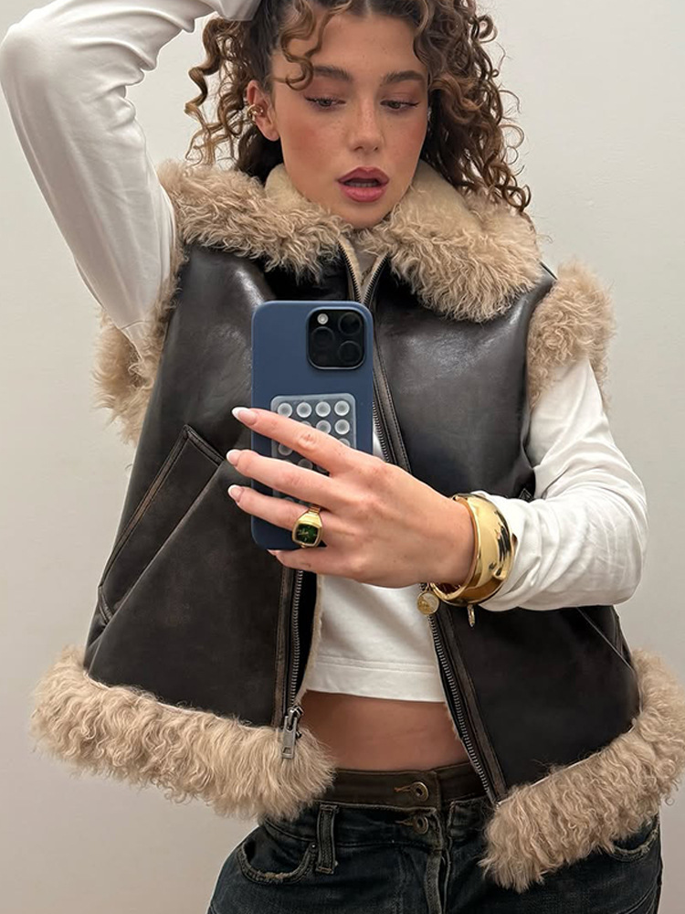 Temperamento de moda estilo casual empalme pieles sin mangas una chaleco para mujeres 2025 otoño y invierno nuevo cross-border Europa y América