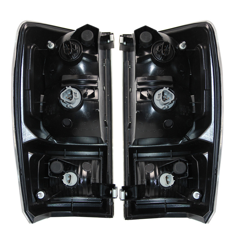 Aplicable a Toyota 16 - 22 Tacoma gris con lámpara trasera galvanizada, modelo de halógeno semi-total original