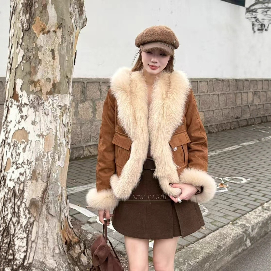 86650【独品绒子90溯源码狐狸毛】轻奢拉链设计羽绒外套-不退换