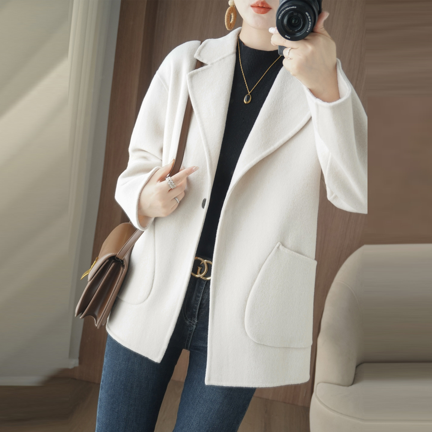 Cocoon-Shaped Double-Sided Wool Coat for Women, Short Style, Autumn and Winter 2025 Korean Version, New Petite Loose Wide Woolen Coat for Women