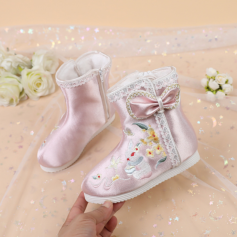 【兔兮】2023冬季新款汉服靴子女童加绒靴中国风绣花鞋古装儿童靴