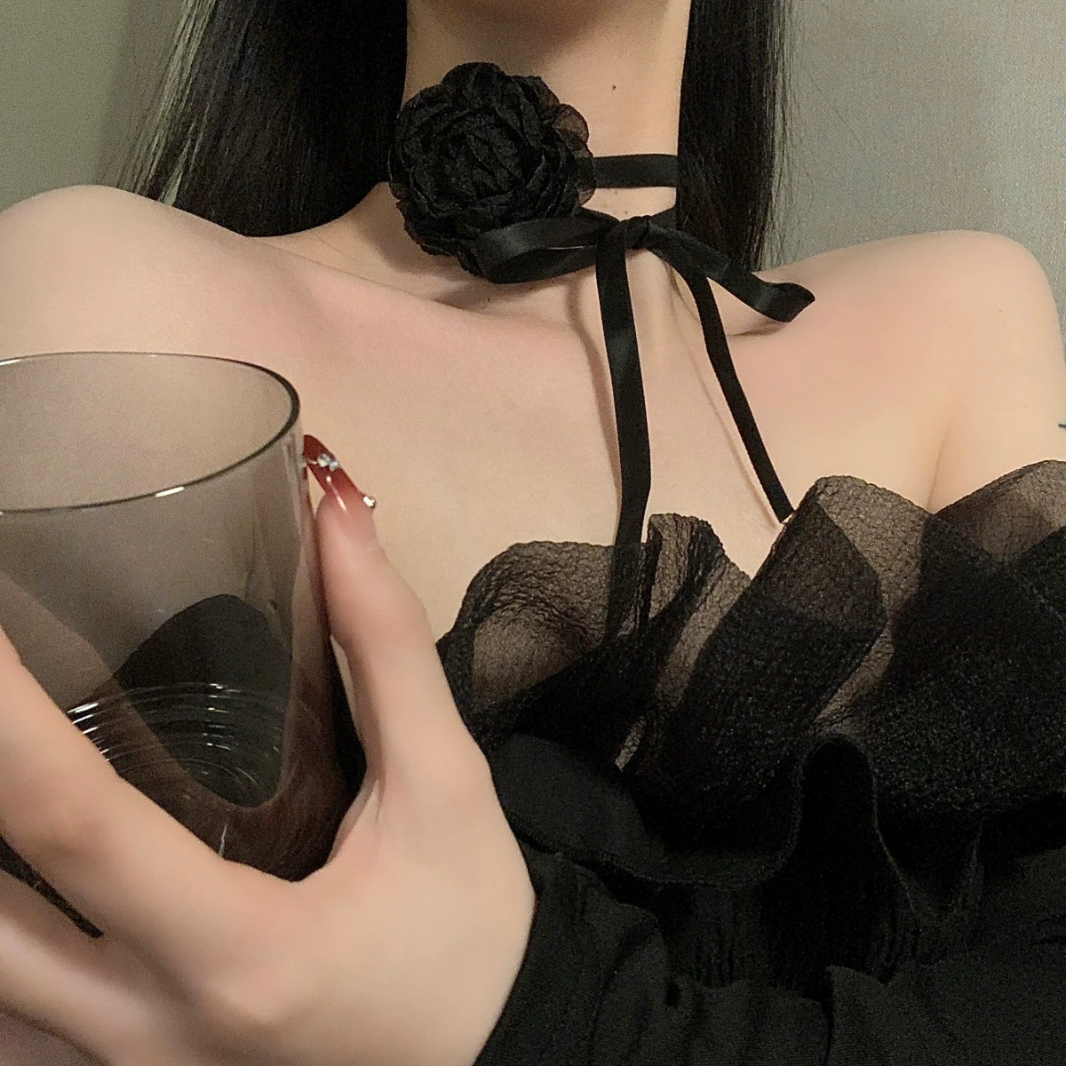 Retro mountain tea contains rose, brand necklace, black chain for key bag , choker