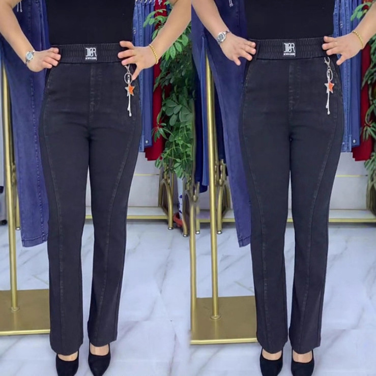 大码微喇牛仔裤子女2025夏季新款高腰通勤时尚妈妈外穿显瘦松紧腰