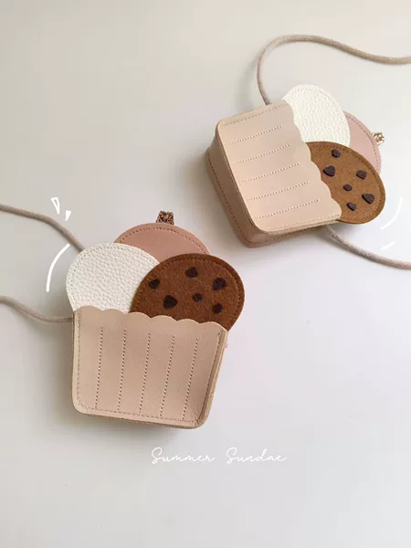 New Original Pu Leather Summer Ice Cream and Cookie Design Cute Kidsren's Small Shoulder Bag Baby Mini Coin Purse for Outings