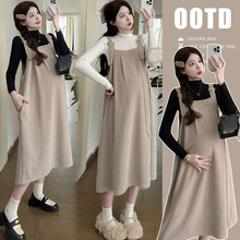 孕妇秋装连衣裙2025新款法式气质减龄宽松背带裙打底毛衣秋装裙子