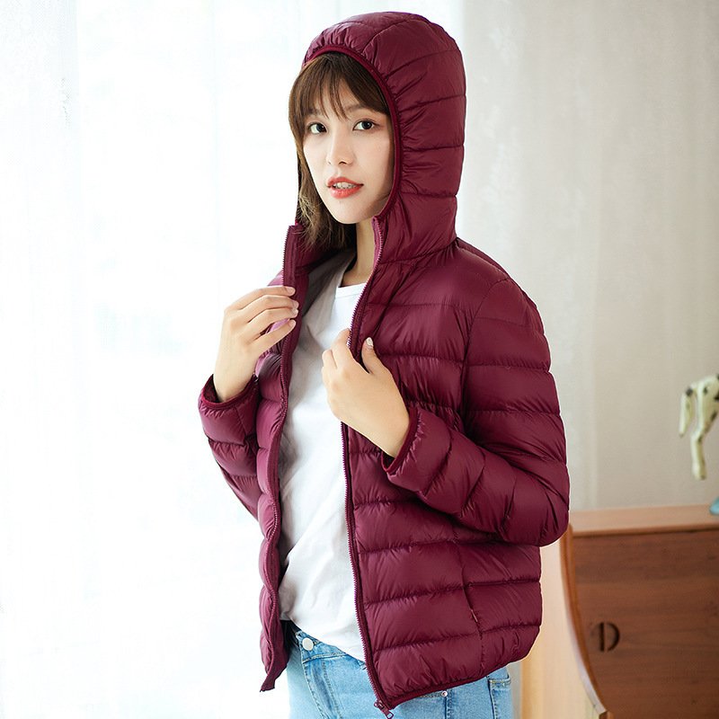 2025 New Lightweight down Jacket for Women, Short Style with Hood and Stand Collar, Lightweight and Slim Fit, Outdoor Thin Style, Plus Size Women's Coat
