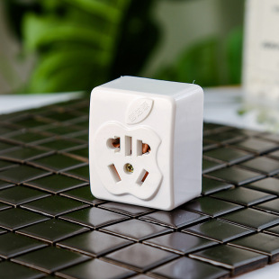 Xindatai high-power five-hole socket 16A air conditioner plug-in a wireless wall-mounted plug-in
