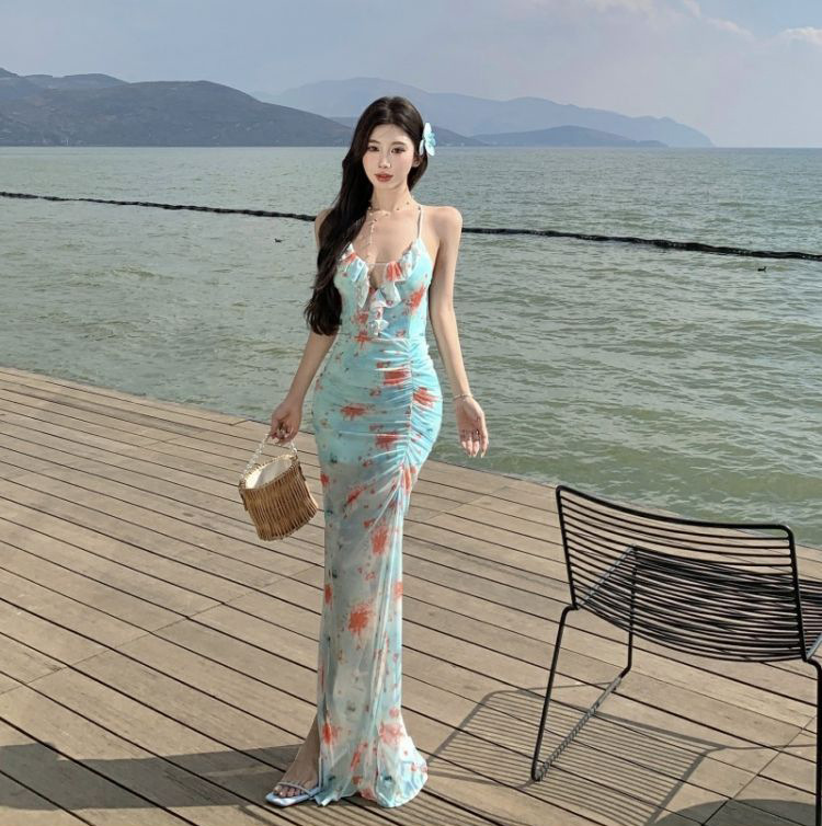 Heart-Pounding Atmosphere, Holiday Style, Sweet and Spicy High Slit Waist Floral Dress, Pure Desire Beach Photo