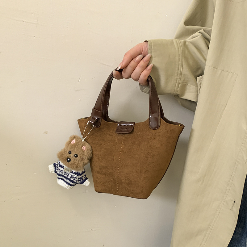 Retro Maillard marrón esmaltado bolso mujer 2025 nuevo otoño invierno versátil bolso de mochila bolso de cubo de mano image 8