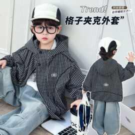 男童夹克2026春季新款儿童格子连帽休闲开衫小外套学院风拉链衫潮