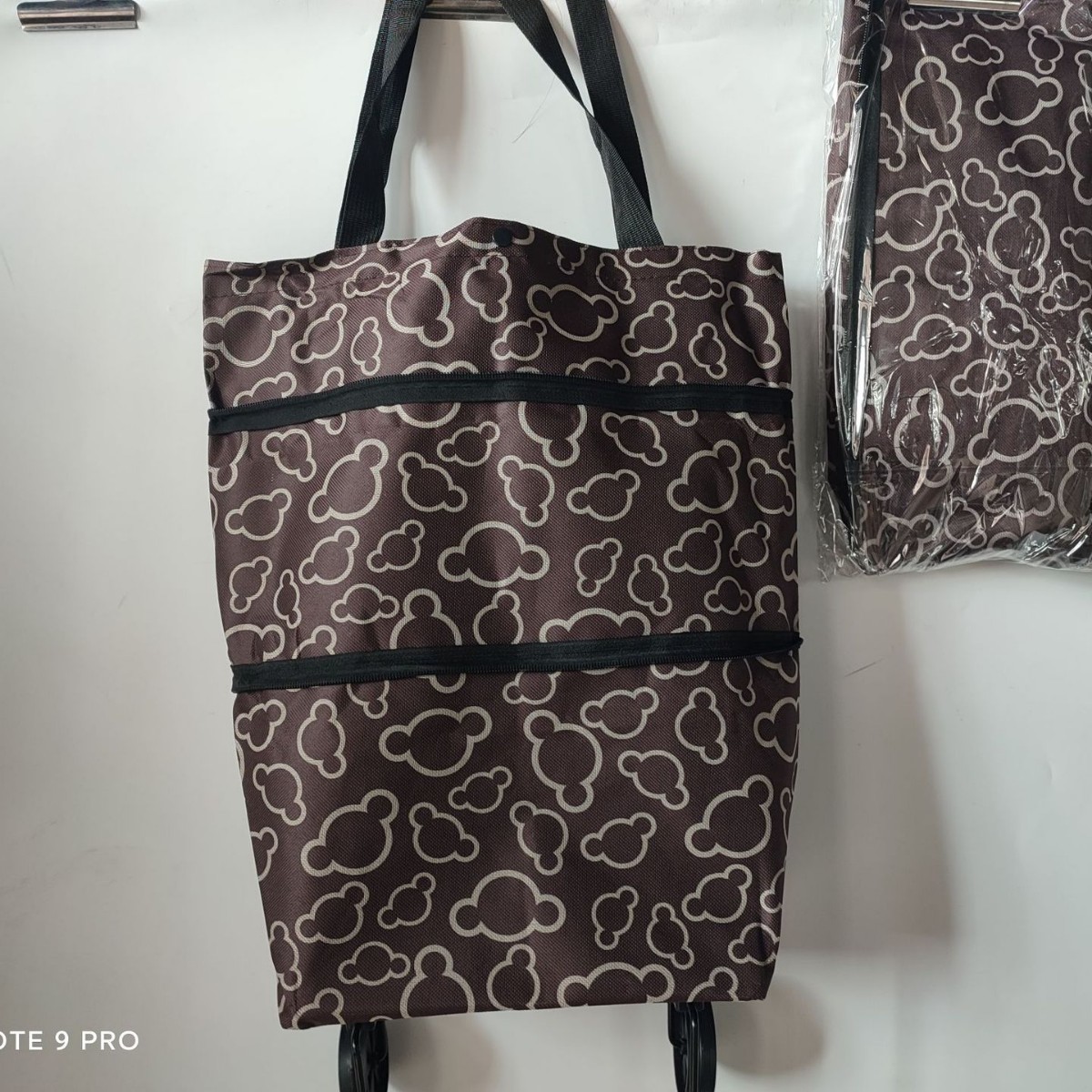 Venta al por mayor bolsa de compras plegable de poliéster carrito de compras portátil supermercado remolcador bolsa rueda bolsa supermercado bolsa