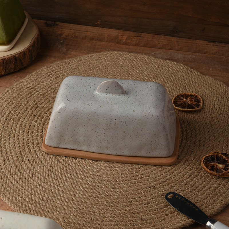 Caja de mantequilla de cocina europea, caja de mantequilla de cerámica con cubierta, textura retro creativa.
