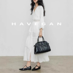 与间HAVEGAN/法式v领连衣裙女秋季2025新款蕾丝拼接a字裙茶歇长裙