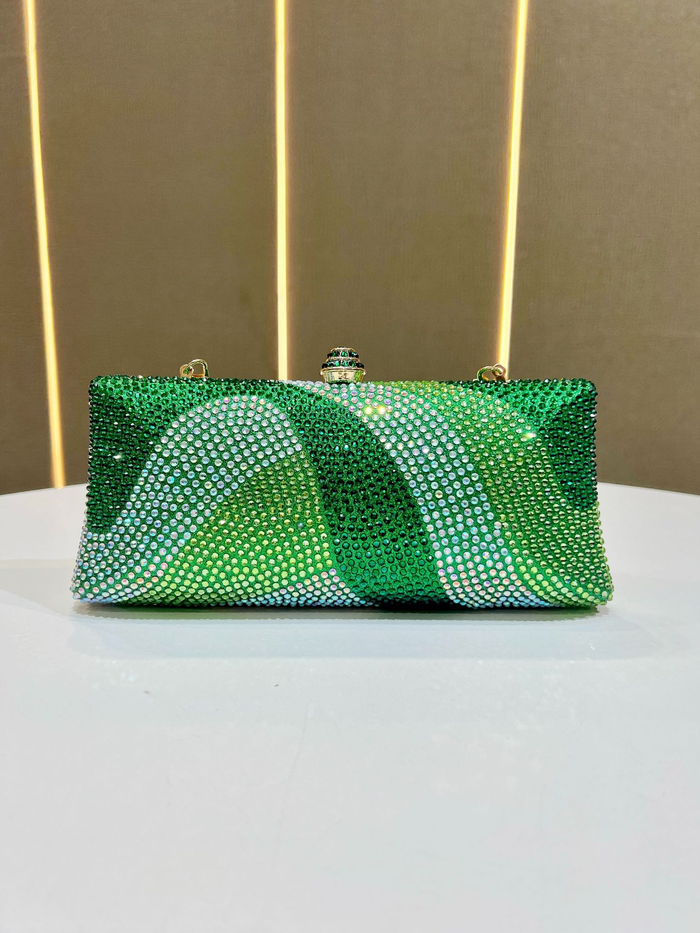 Luxurious Rhinestone Evening Bag For Wedding And Party_voghion.com