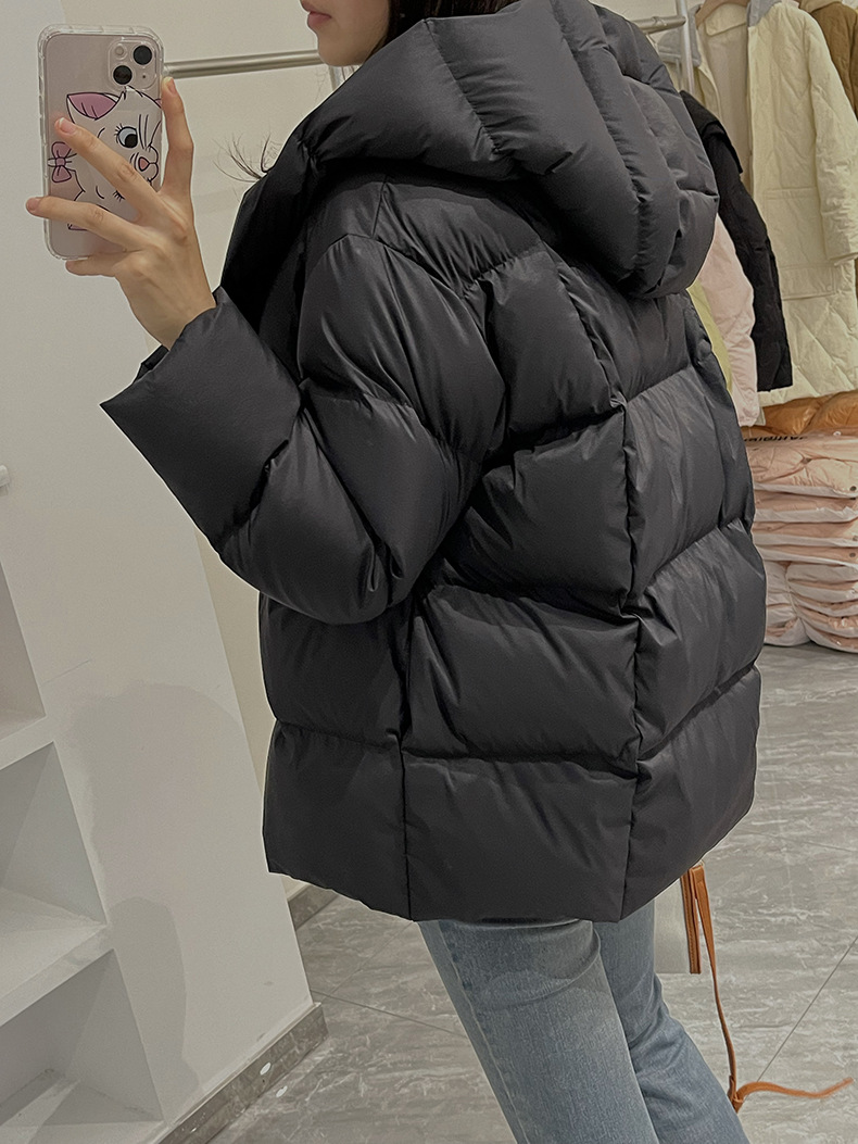 白鸭绒加厚羽绒服