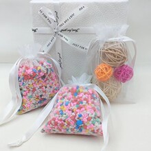 �W����ϲ������ɿ����W�����S��ֱ�N͸���ǹ�ɫ���K�����ռ{