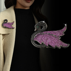 Elegant Purple Crystal Swan Brooch for Women - High-End, Refined, Unique Design, High-Quality Western Dress Accessory Pin, Wholesale