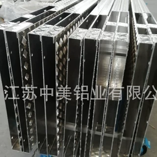 江苏铝板深加工，生产，供应，可订制各类铝板加工，来图来样加工