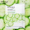 Moisturizing soft face mask for skin care