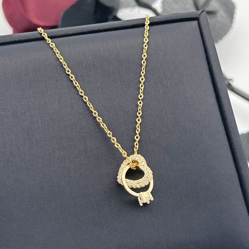 Fashion Heart Shape Titanium Steel Gold Plated Zircon Pendant Necklace 1 Piece display picture 1