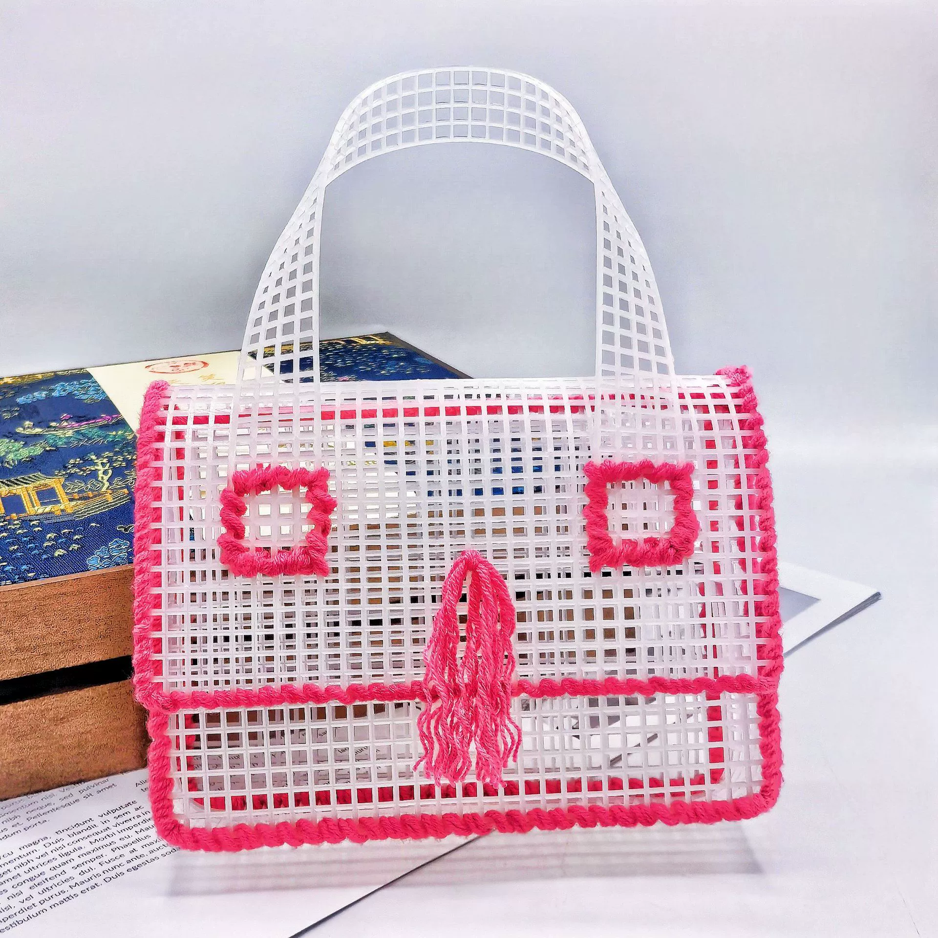 24 новых типа чехла с одной пластиковой сеткой небольшой квадратной сумкой Корейская версия спот DIY тканая ручная сумка для мобильного телефона