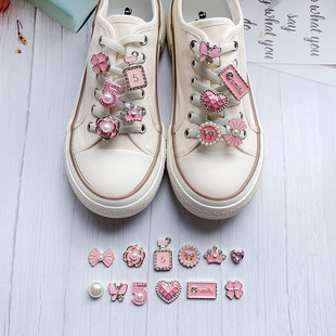 Shoelace Hanging Shoe Buckle Small Fragrant Style Internet Popular Same Style Pink Perfumery Bottle Four-leaf Grass Pearl Rhinestone Shoelace Buckle Accessories