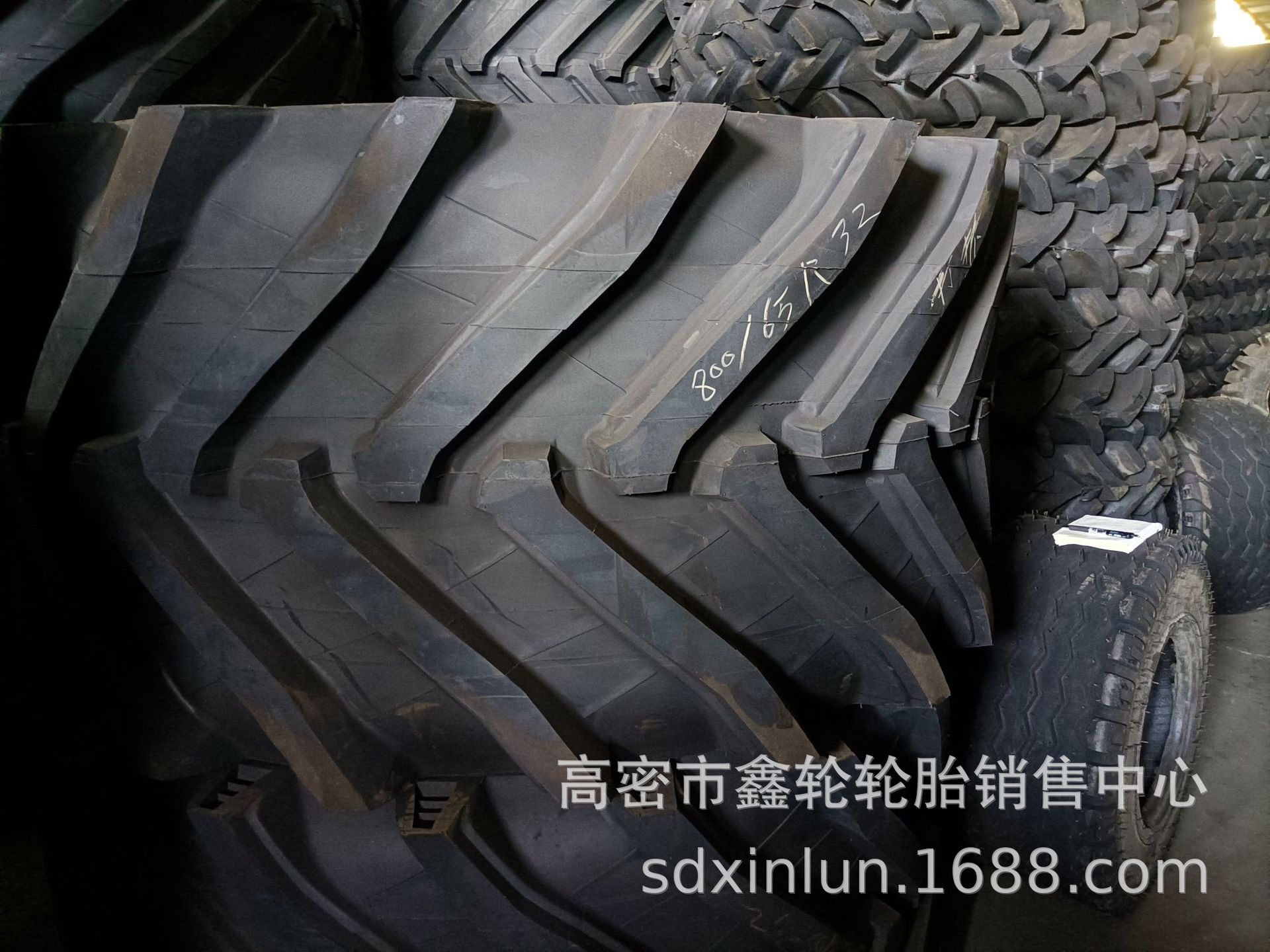 供应650/75R32 710/75R32 800/65R32 30.5LR32农用机械轮胎