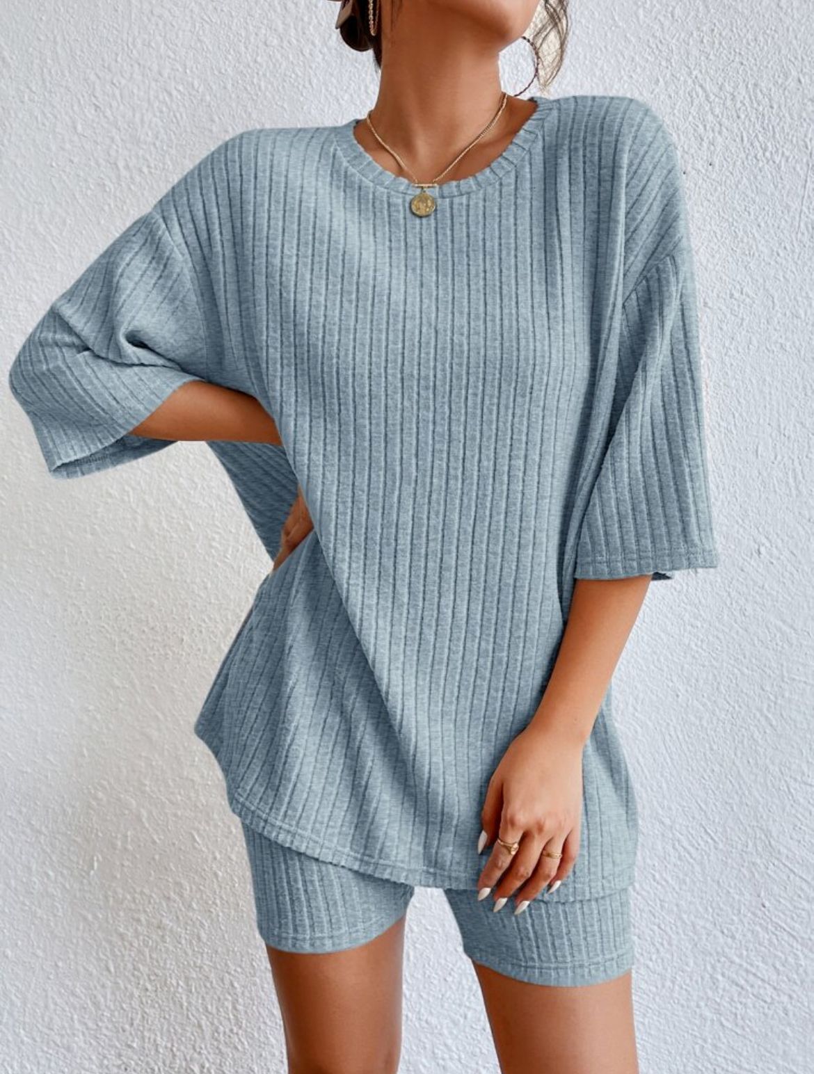 Women's Casual Solid Colour Shorts Set Round Neck Spring Outfit_voghion.com