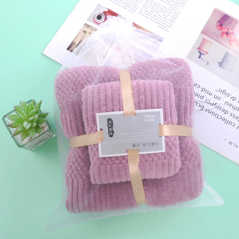Caja de regalo de toallas de baño de tres piezas, regalos de boda, cumpleaños de la compañía, apoyo de logotipo, bordado de estampado