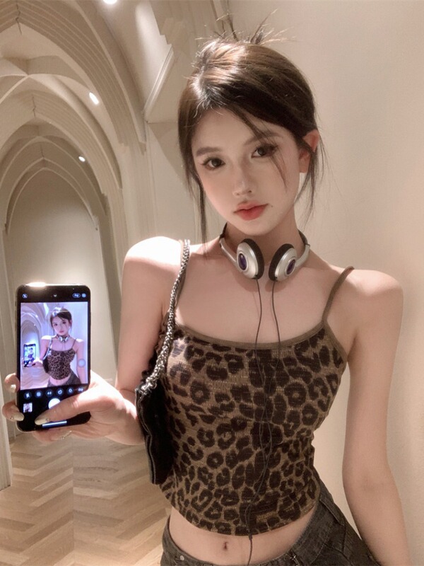 ヒョウ柄の小さいキャミソールの女性の夏のアメリカの甘いギャルの風は短い金を修理します。|undefined