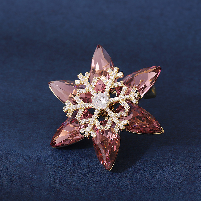 Ig Style Shiny Flower Snowflake Copper Plating Inlay Zircon Women's Brooches display picture 5