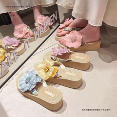 ソフト滑り止め新しい妖精スリッパウェッジフリップフロップ夏のファッションわら織り花厚底牧歌的な休暇麻